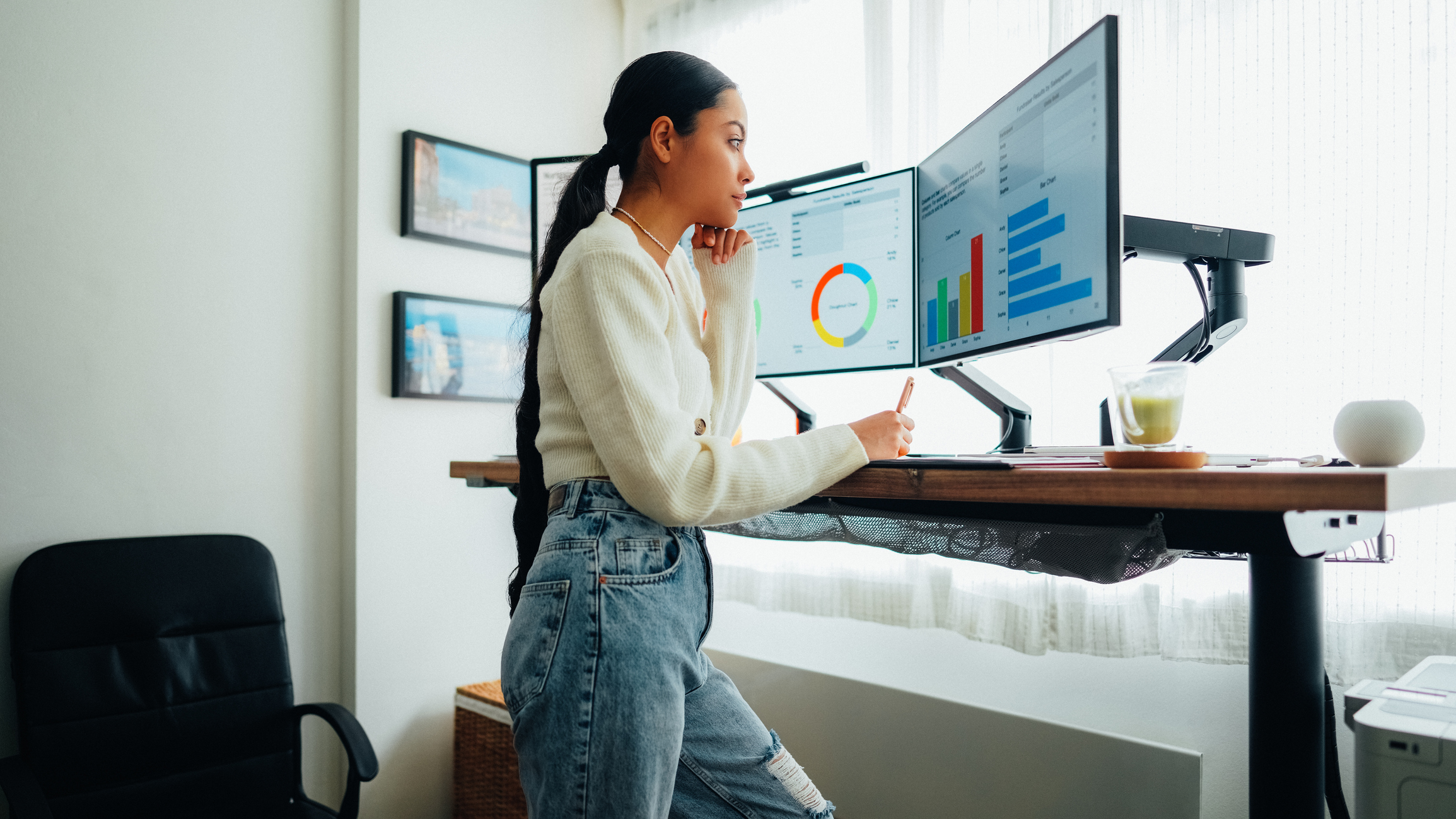 8 Standing Desk Benefits Backed by Research