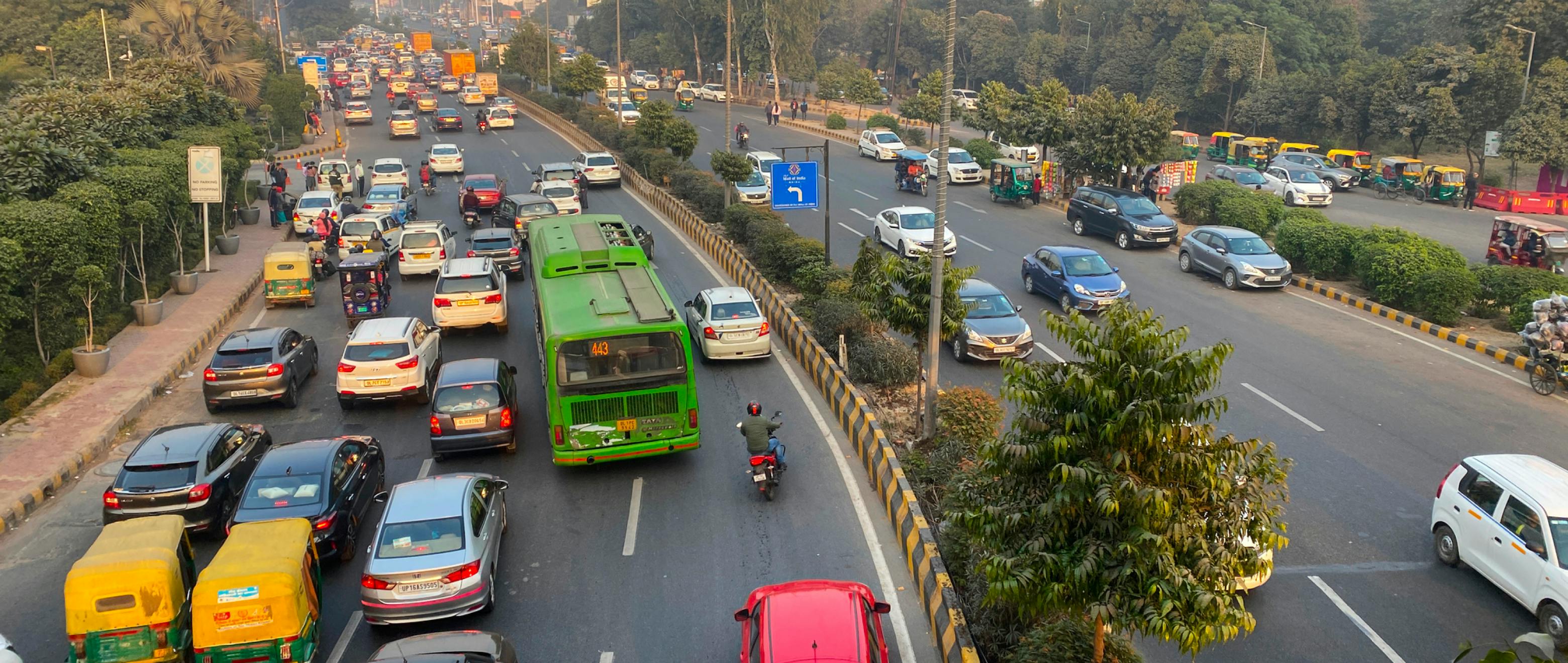 In a Toxic Chokehold: 6 Crucial Health Facts About Highway Air Pollution