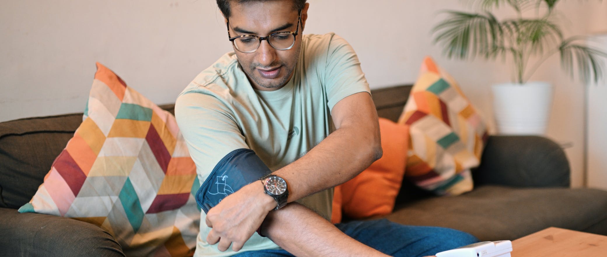 Your Blood Pressure Isn’t a Static Affair: Many Factors Shape Your Numbers