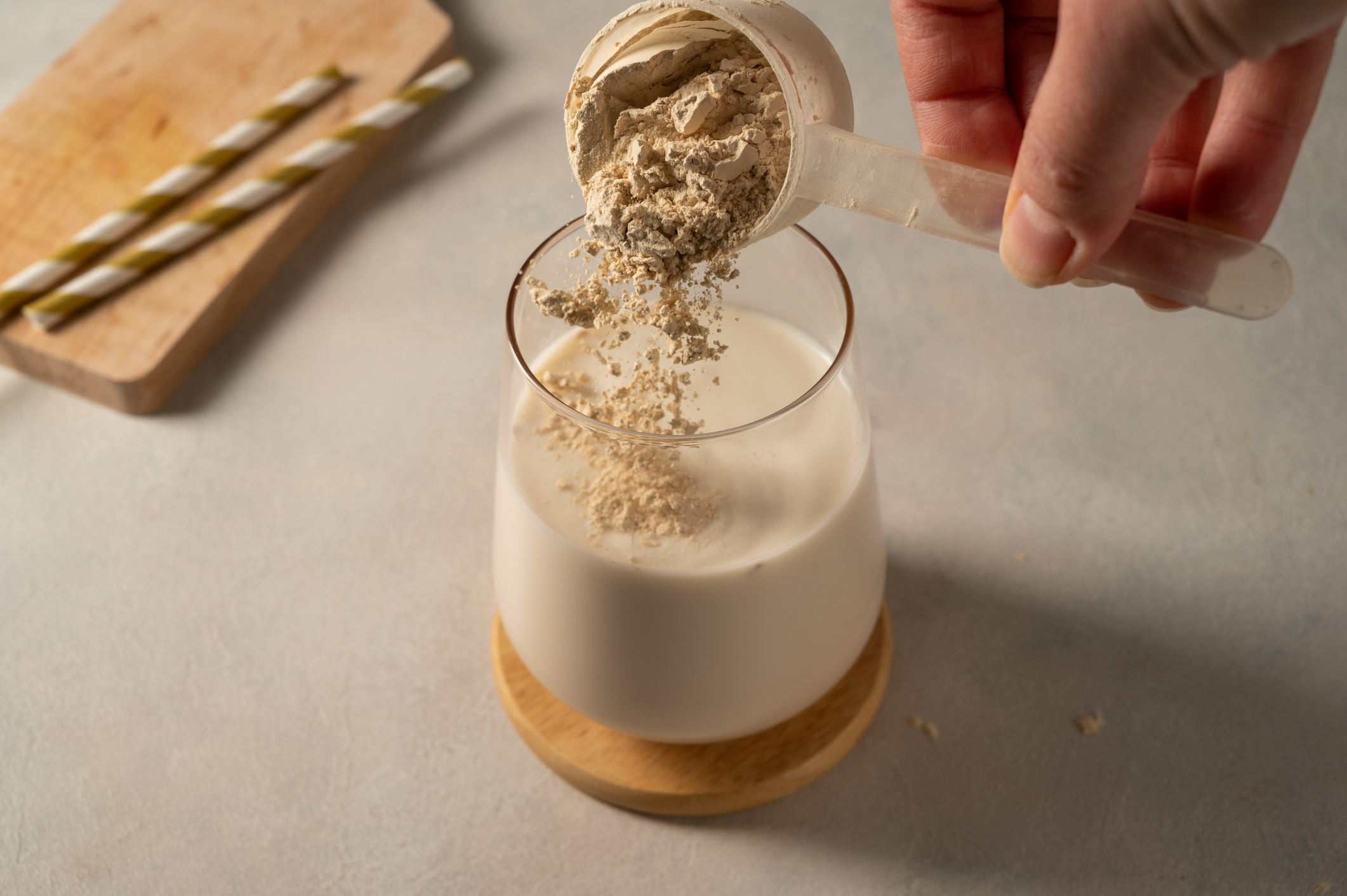 7 Common Side Effects of Protein Powder | Too Much Protein