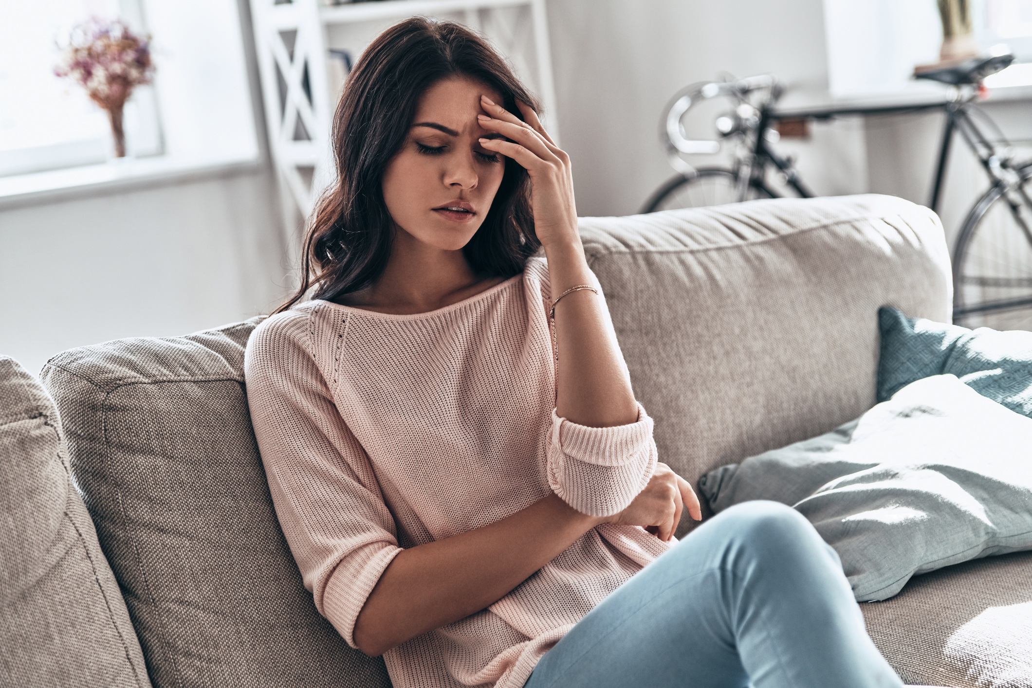 Symptoms of PCOS: How to Identify Early Warning Signs