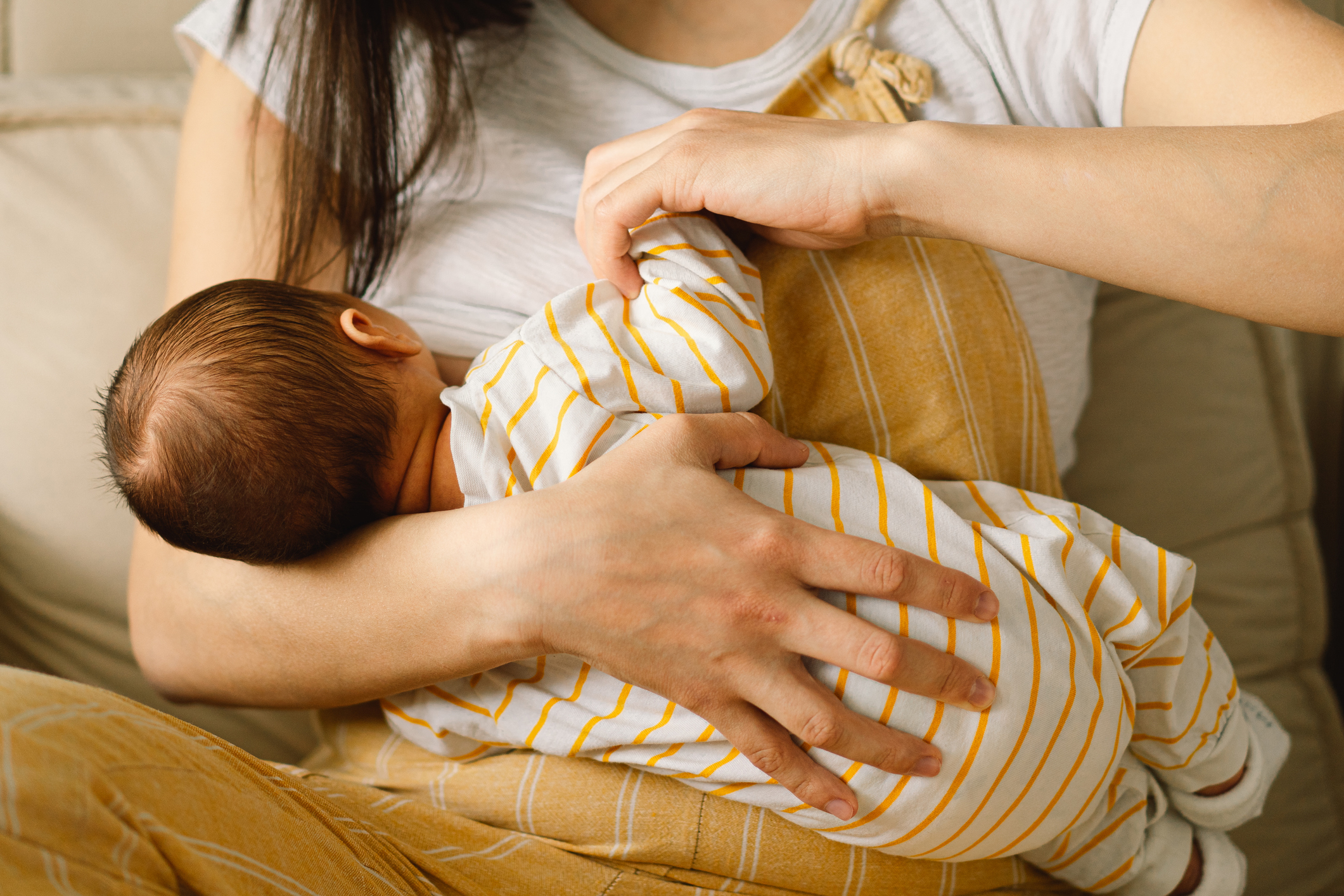 No More Breastfeeding Pain: Tips for New Mums